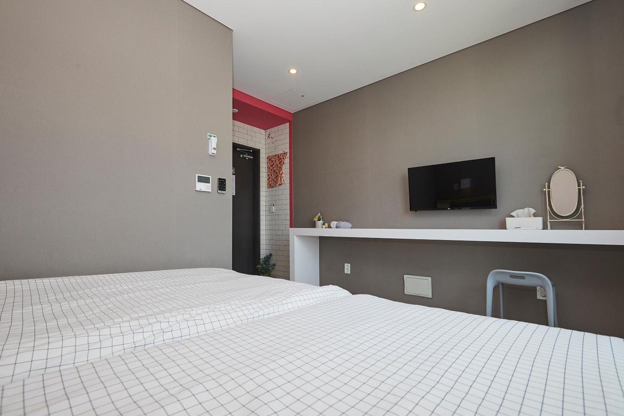 Red-Lighthouse Guest House 속초 객실 사진