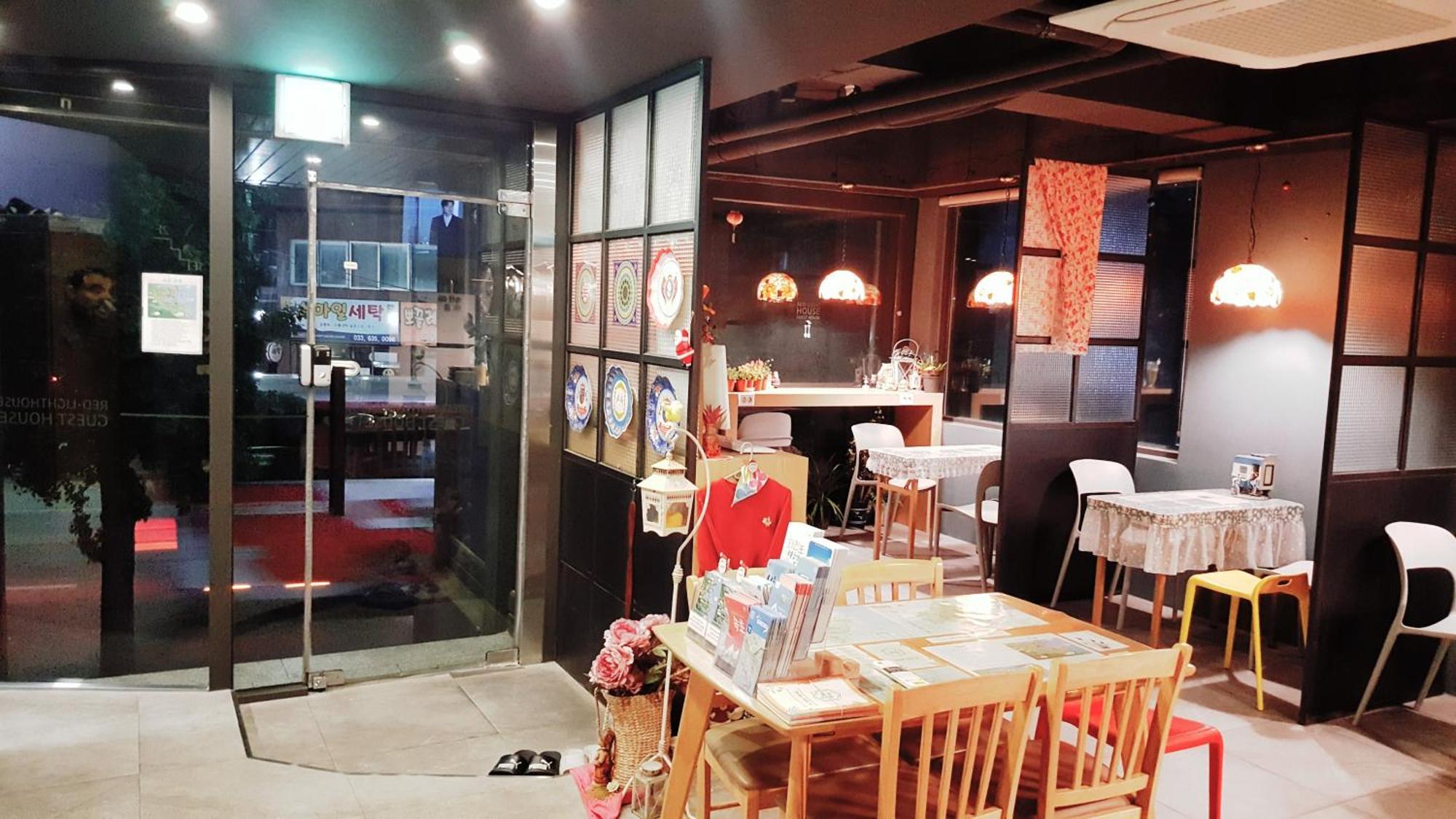 Red-Lighthouse Guest House 속초 외부 사진