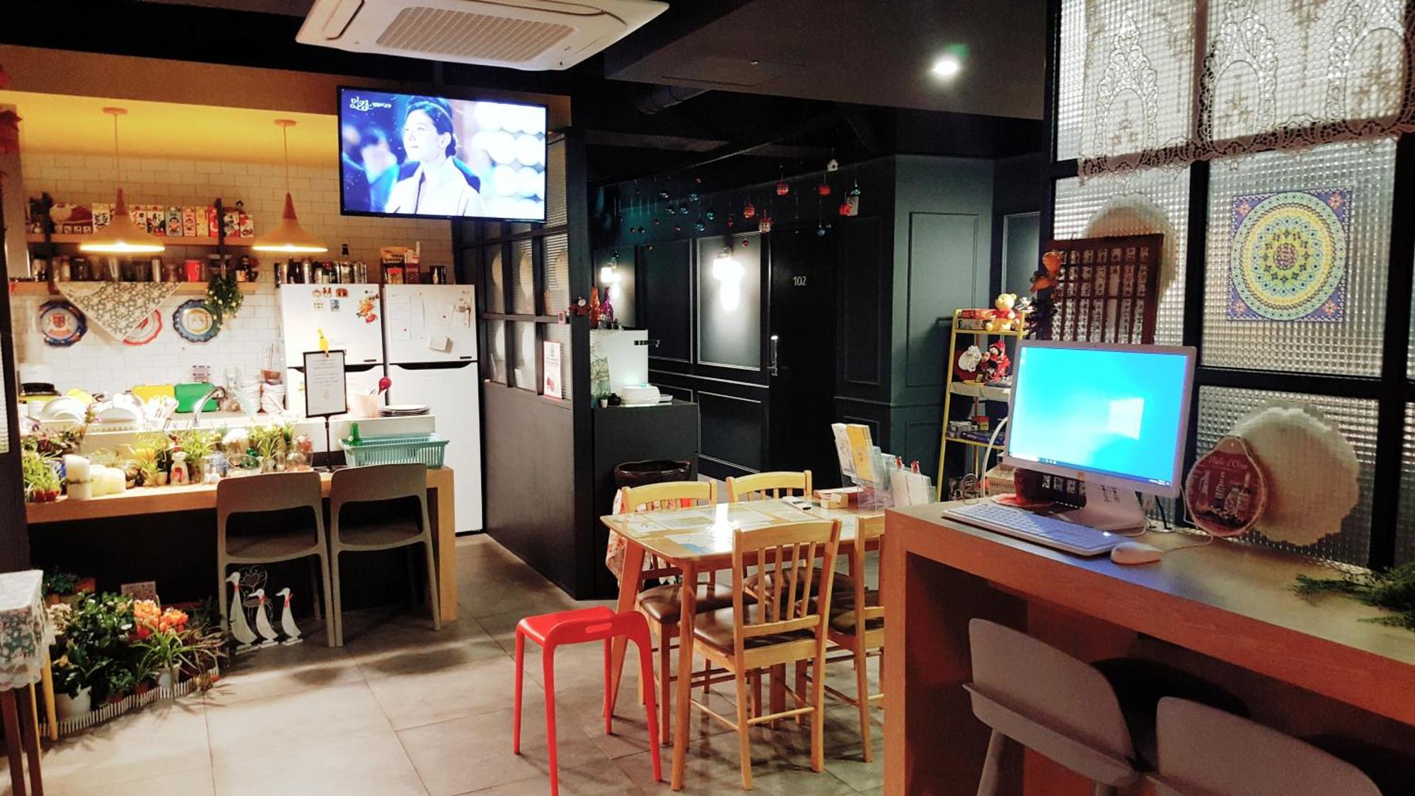 Red-Lighthouse Guest House 속초 외부 사진